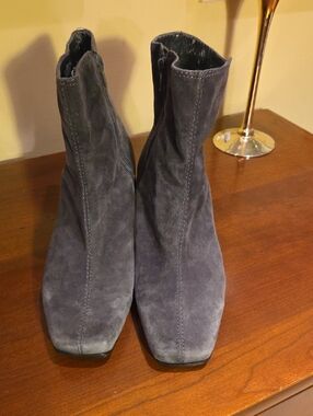 Nine West Charcoal Gray Suede Ankle Booties